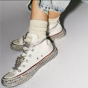 Free People Nanku cruise studded hi-top sneakers. Worn twice.Size 6/36